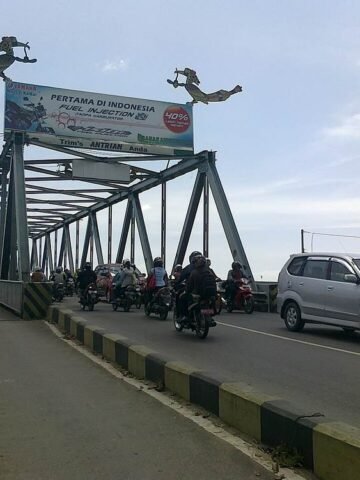 Presiden Resmikan Proyek Infrastruktur Strategis di Kalimantan Barat